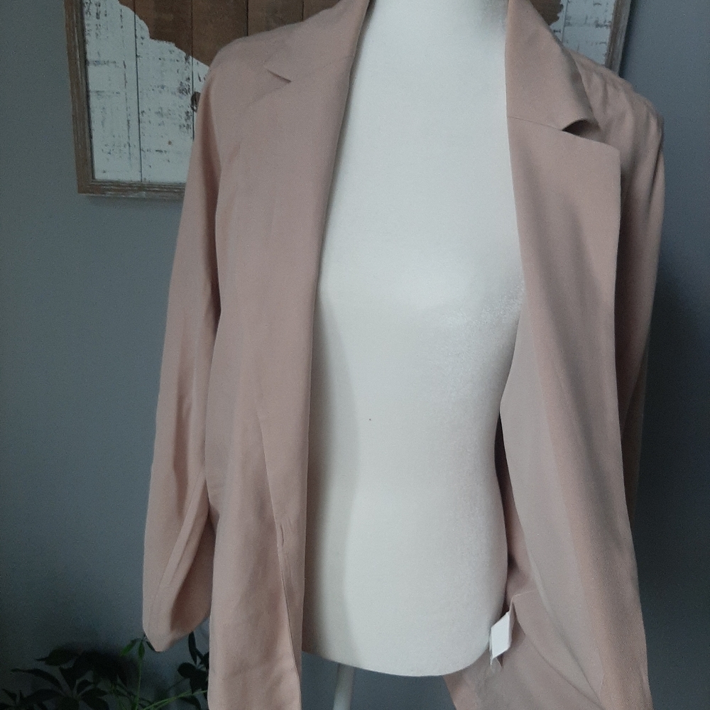 Forever 21 Blush color blazer Size Large